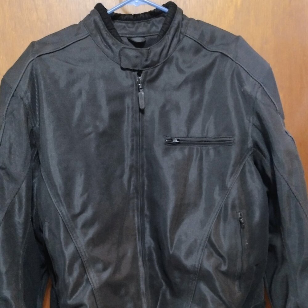 River Road motorcycle jacket w/ built in pads